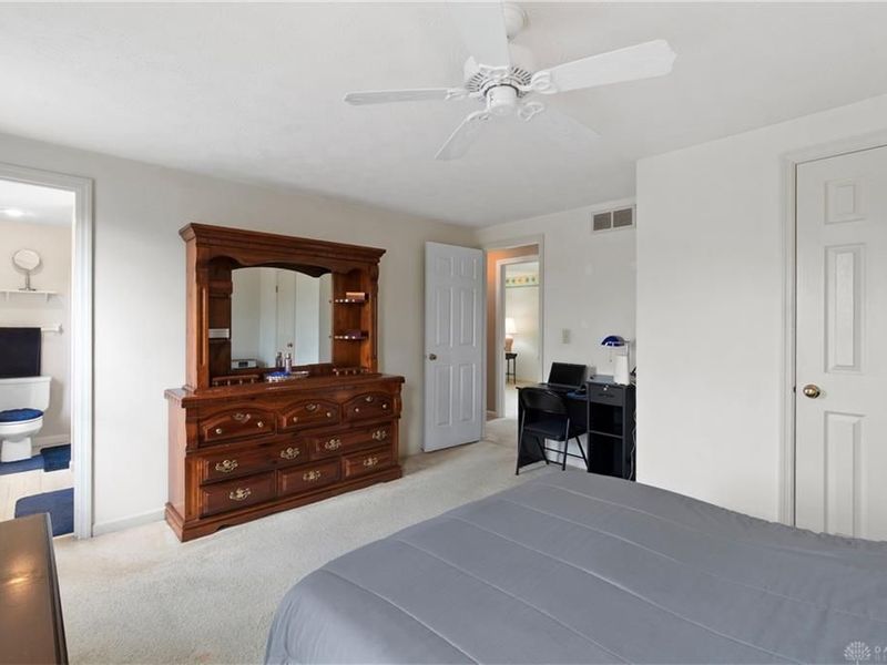8446 Highridge Drive, West Chester, OH 45069 Photo 15