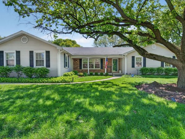 1105 Barcroft Court , Naperville, IL 60540