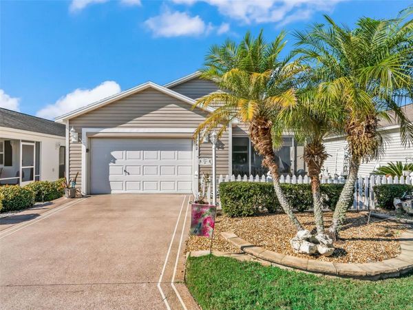 3742 VISCAYA COURT , THE VILLAGES, FL 32163