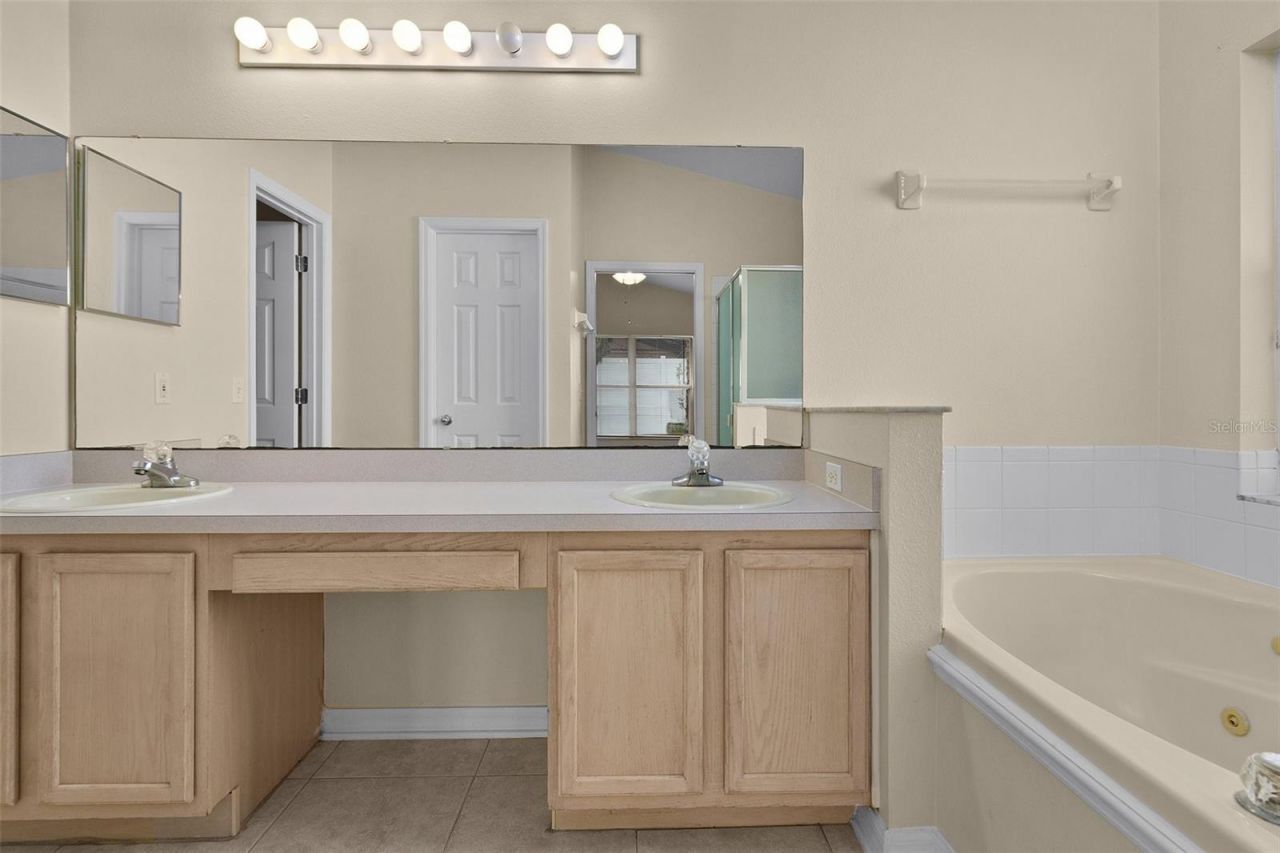 2546 Crown Ridge Circle , Kissimmee, FL 34744 Photo