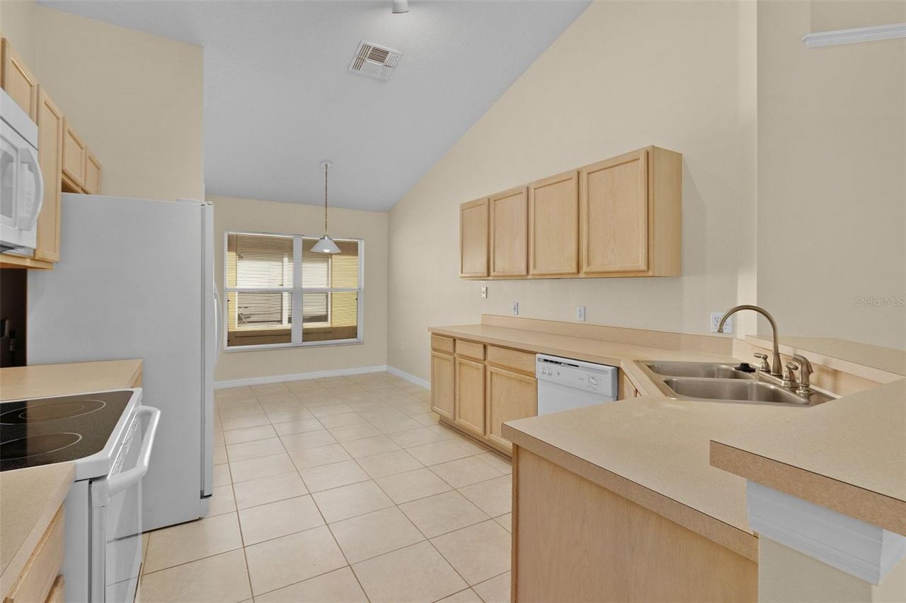 2546 Crown Ridge Circle , Kissimmee, FL 34744 Photo