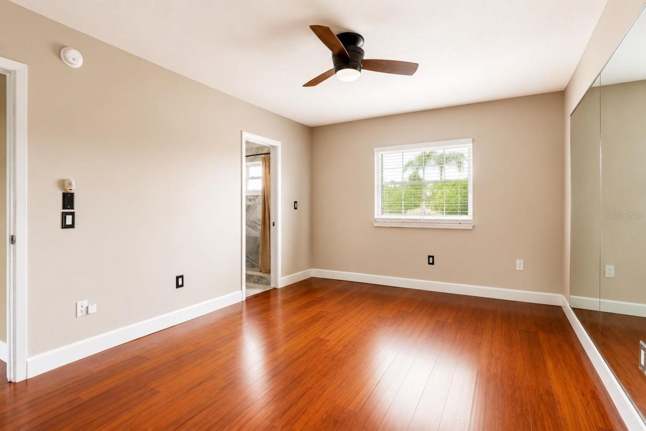 8804 Bay Pointe Drive, Unit 204, Tampa, FL 33615 Photo