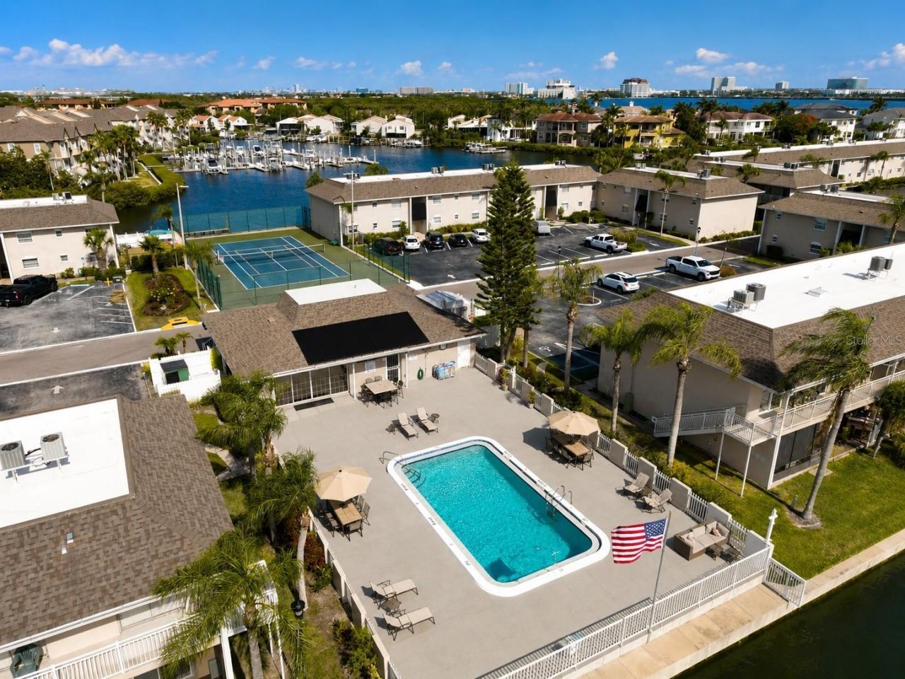 8804 Bay Pointe Drive, Unit 204, Tampa, FL 33615 Photo