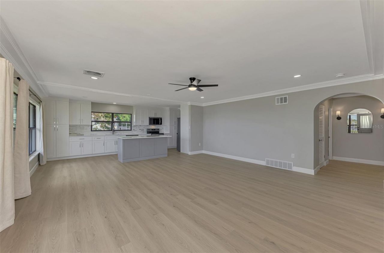 1822 Riverside Drive E, Bradenton, FL 34208 Photo