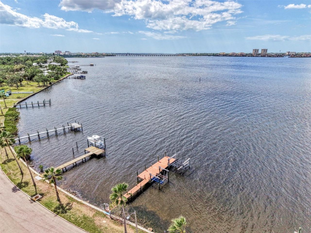 1822 Riverside Drive E, Bradenton, FL 34208 Photo