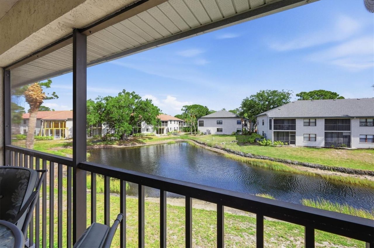 4430 47th Avenue W, Unit 202, Bradenton, FL 34210 Photo