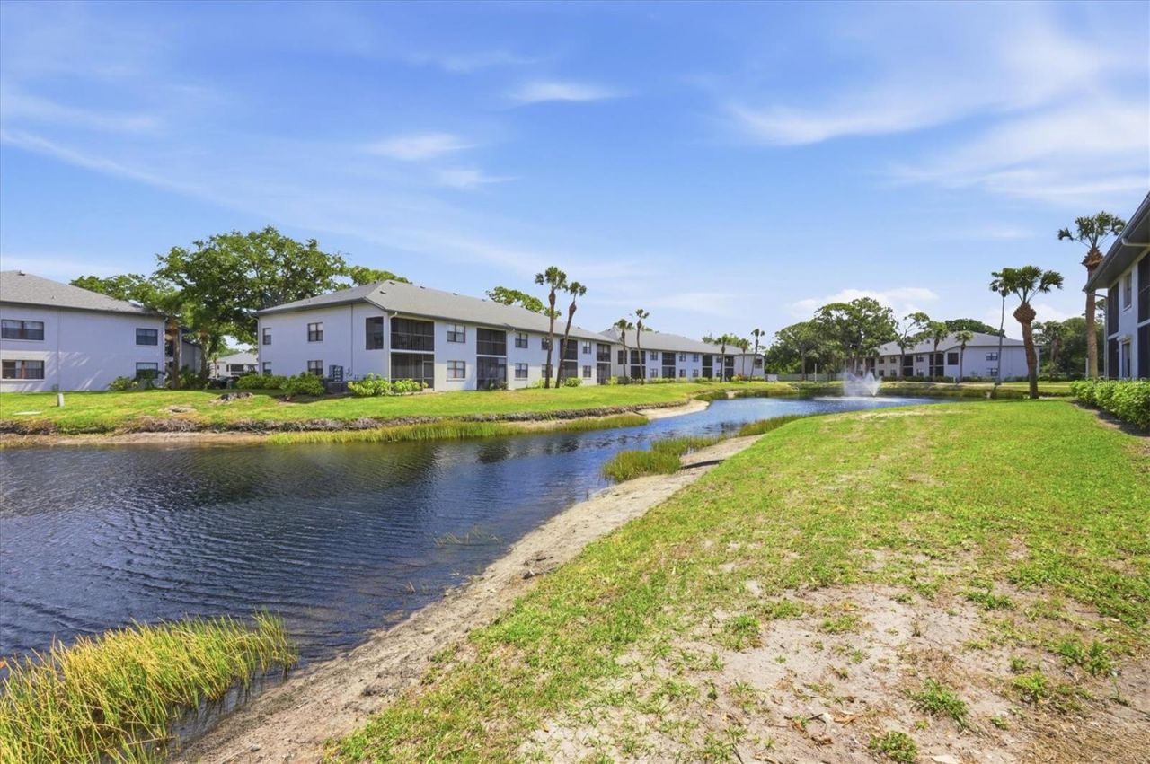 4430 47th Avenue W, Unit 202, Bradenton, FL 34210 Photo