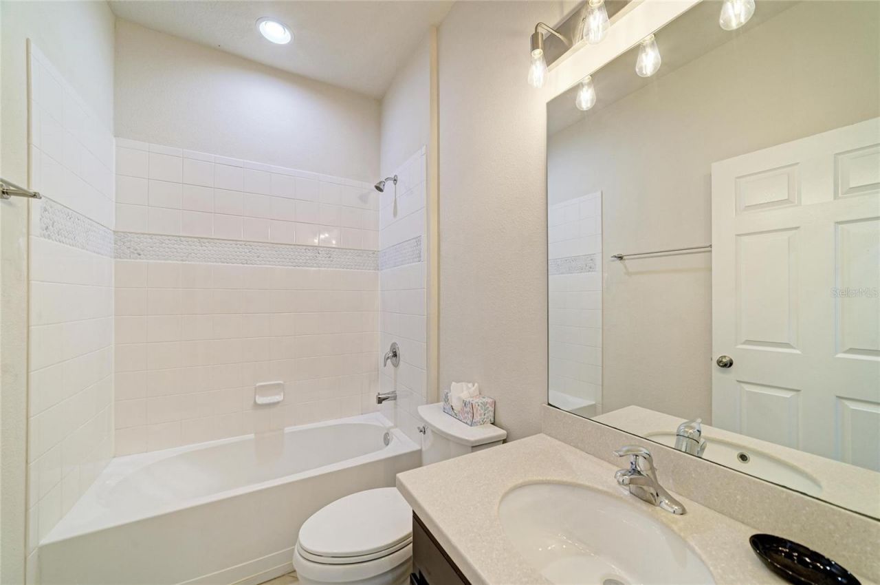 12821 Balsam Terrace , Bradenton, FL 34212 Photo