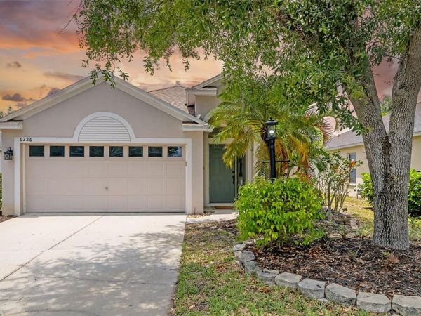 6226 BLUEFLOWER COURT , LAKEWOOD RANCH, FL 34202