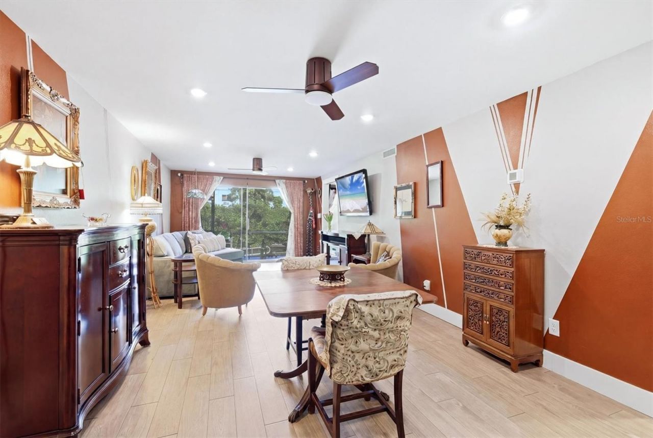 1650 Pine Tree Lane , Unit 103, Sarasota, FL 34236 Photo