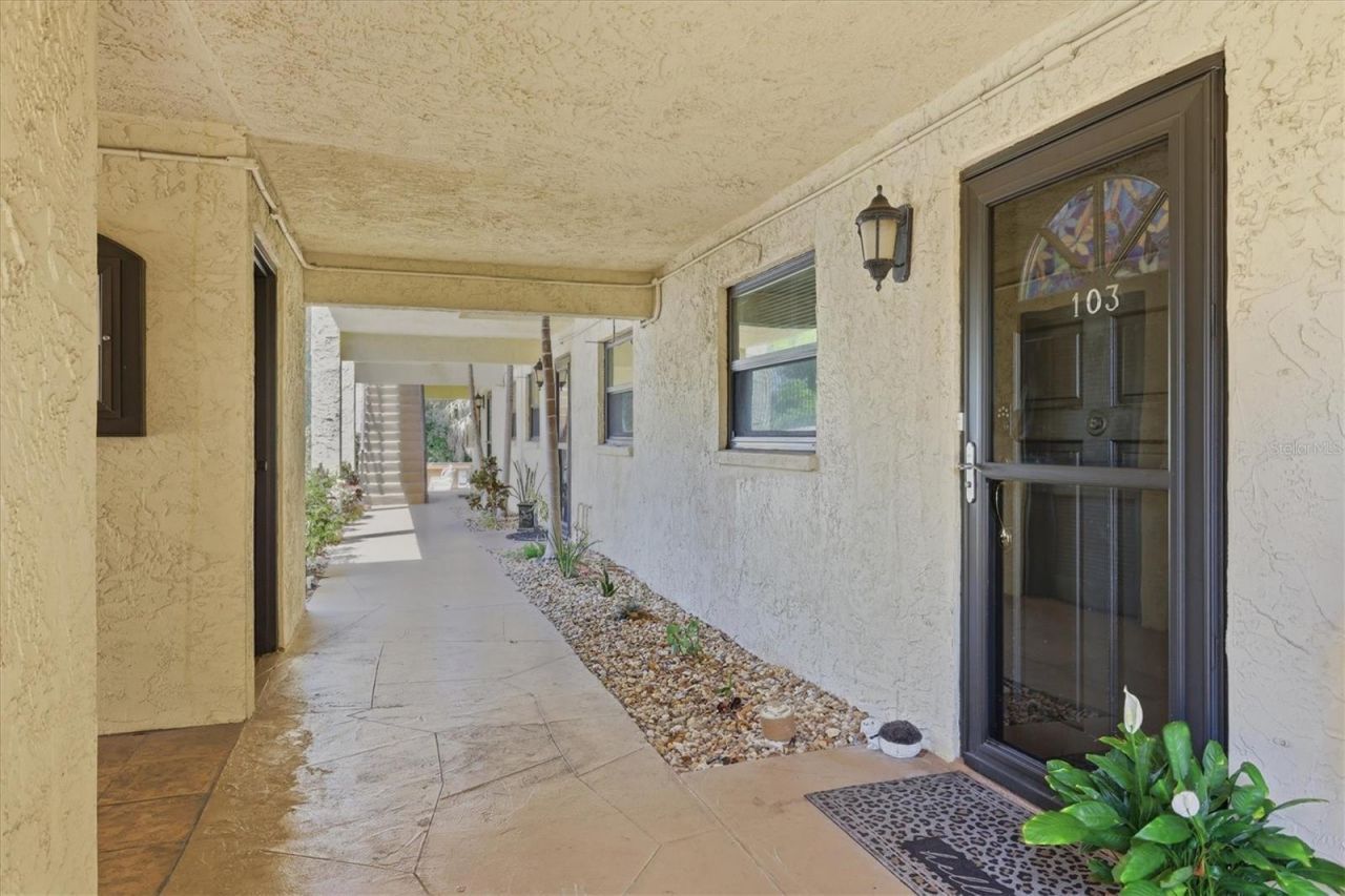 1650 Pine Tree Lane , Unit 103, Sarasota, FL 34236 Photo