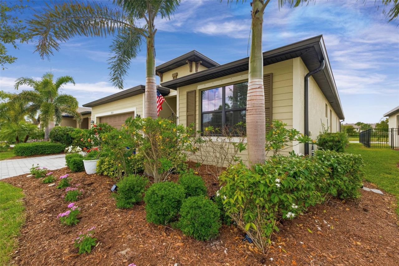 1921 E Isles Road , Port Charlotte, FL 33953 Photo