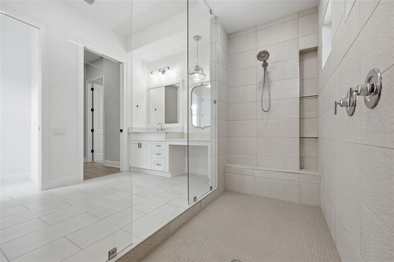 3636 NW 49th Drive, Gainesville, FL 32606 Photo