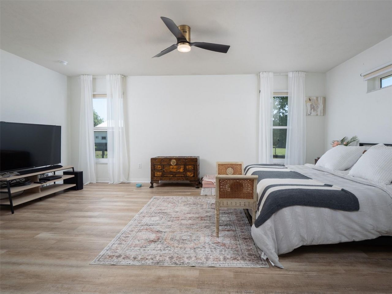 23053 NW 142nd Avenue , High Springs, FL 32643 Photo