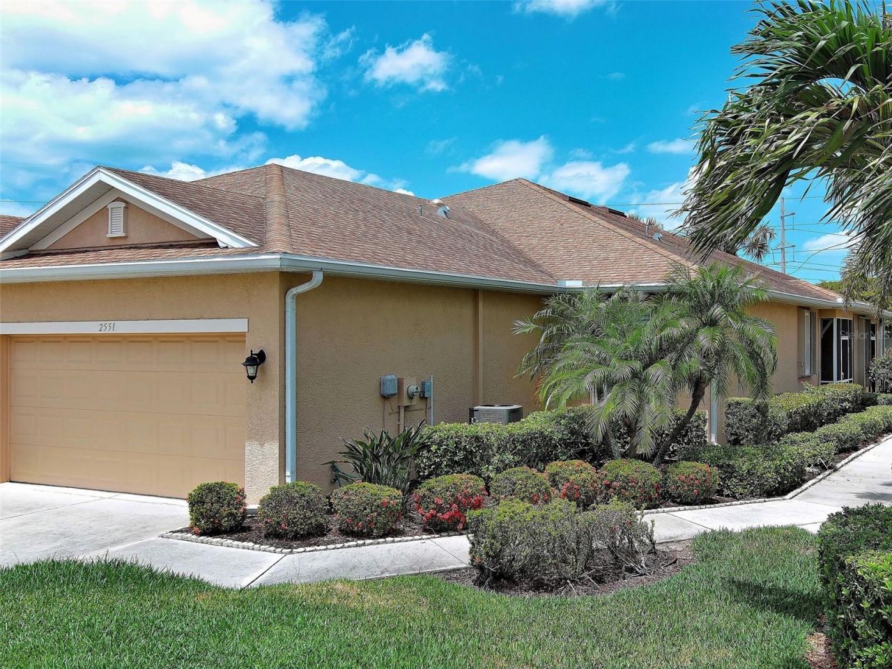 2551 Terracina Drive , Venice, FL 34292 Photo