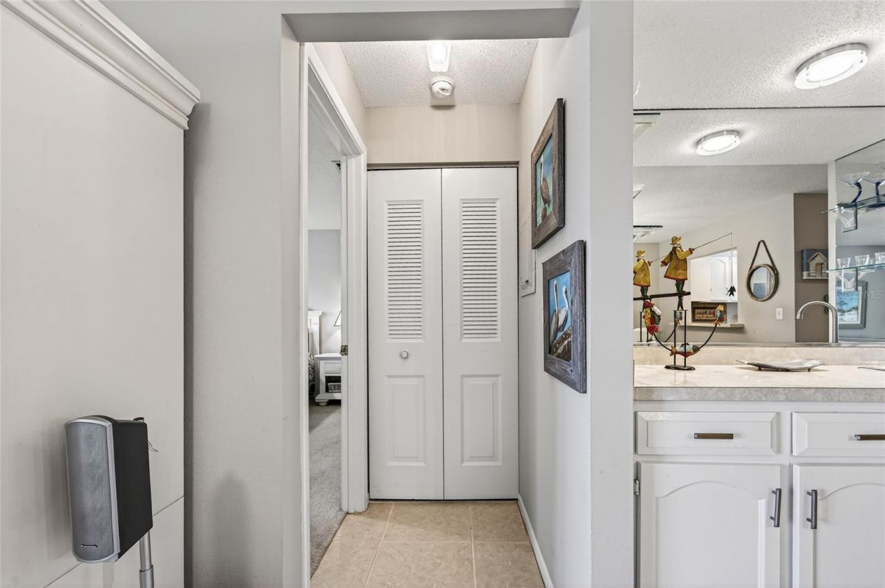 360 Three Lakes Lane, Unit J, Venice, FL 34285 Photo