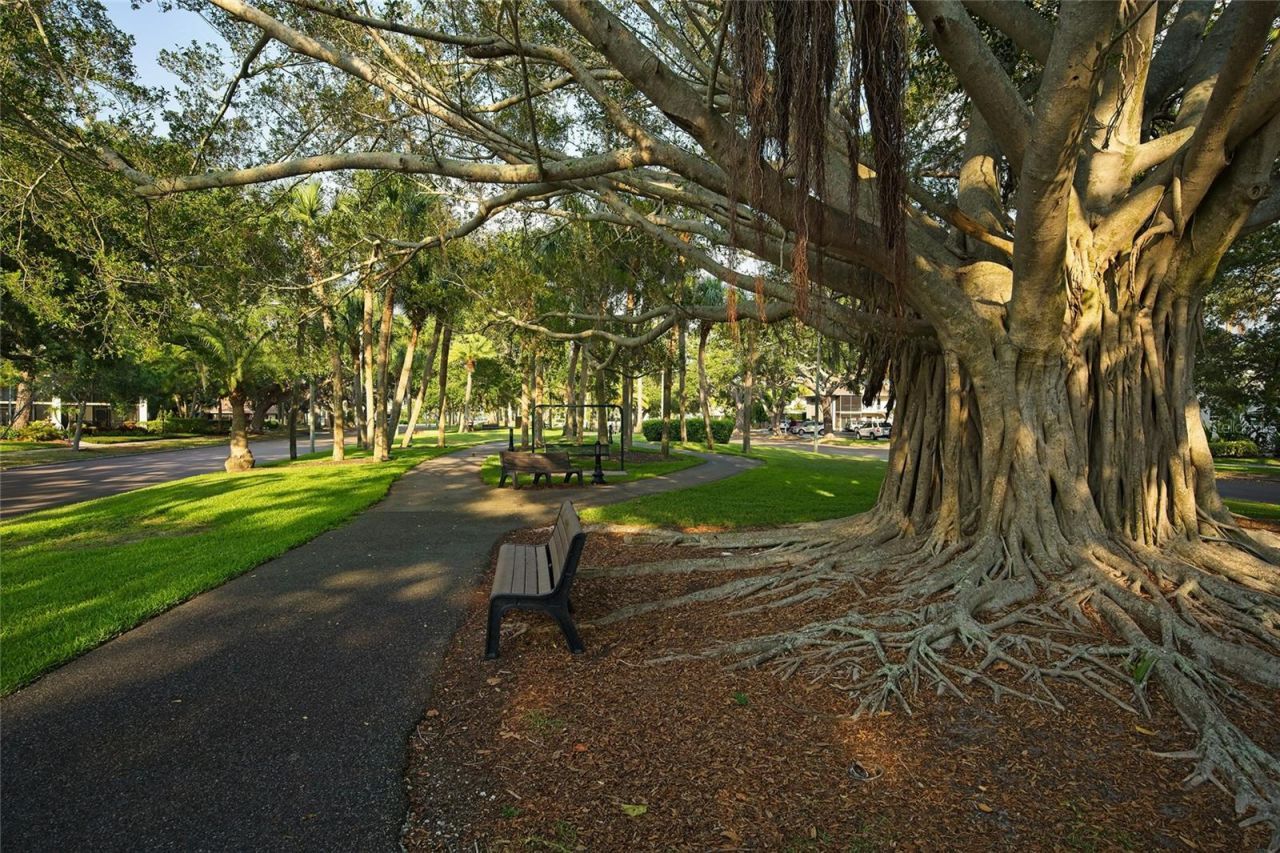 360 Three Lakes Lane, Unit J, Venice, FL 34285 Photo