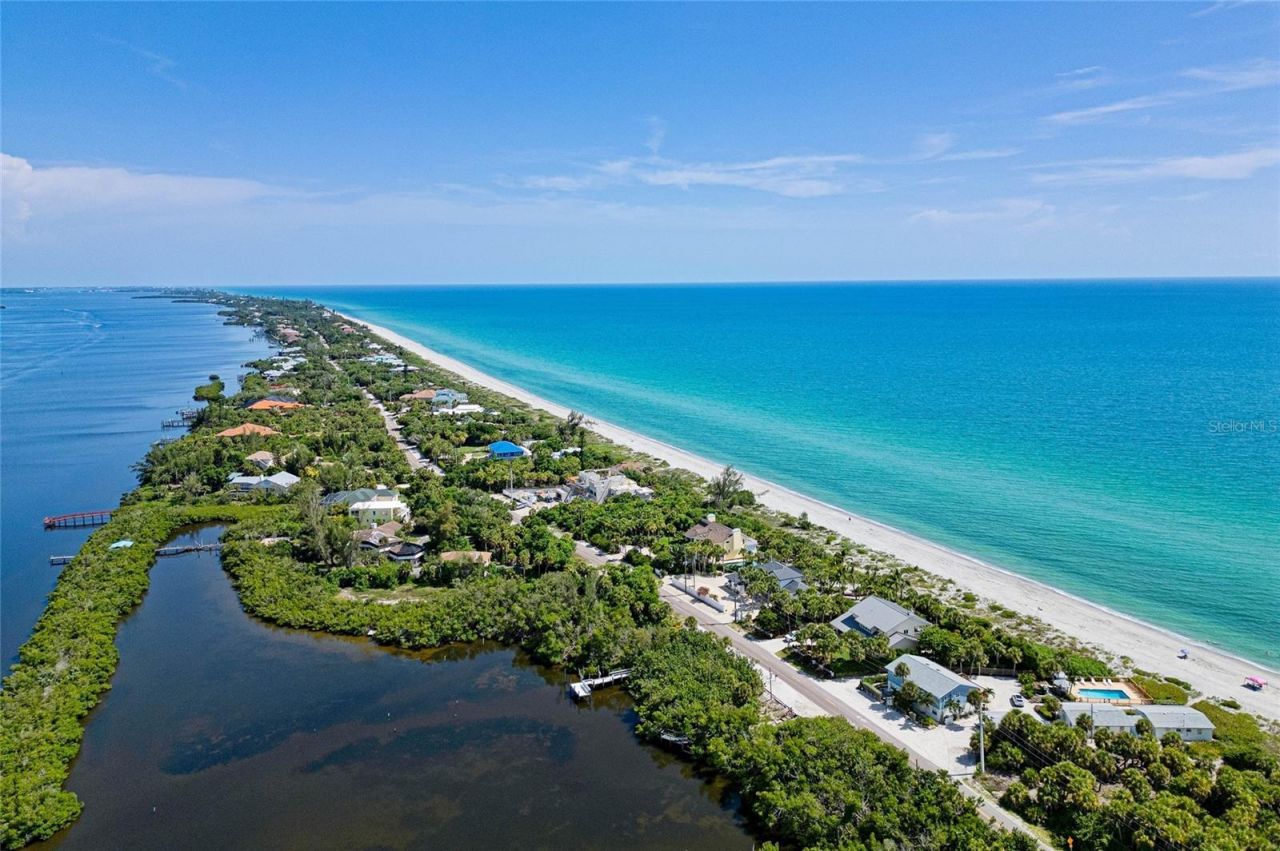 360 Three Lakes Lane, Unit J, Venice, FL 34285 Photo
