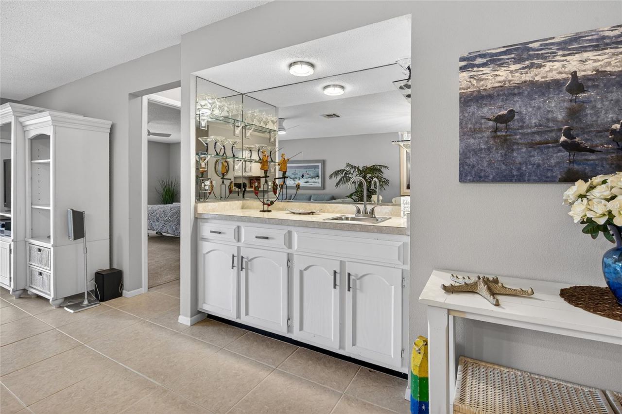 360 Three Lakes Lane, Unit J, Venice, FL 34285 Photo