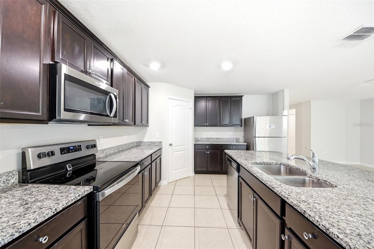 1668 Gopher Tree Street , Mascotte, FL 34753 Photo