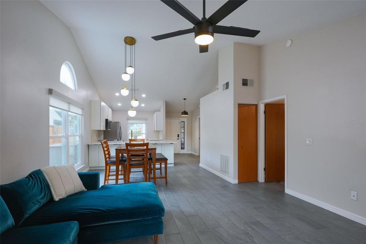5328 Alcom Drive , Orlando, FL 32812 Photo
