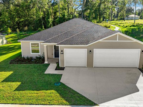 8307 SW 42ND CIRCLE , OCALA, FL 34476