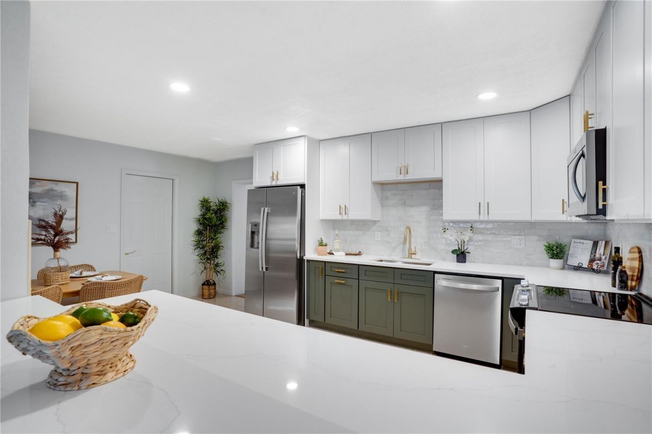 5135 101st Street N, Saint Petersburg, FL 33708 Photo