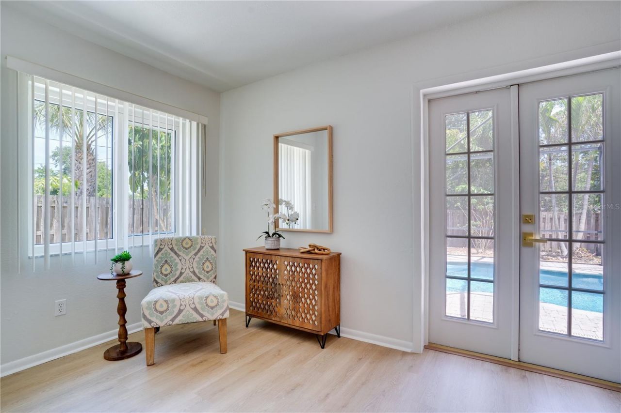 5135 101st Street N, Saint Petersburg, FL 33708 Photo