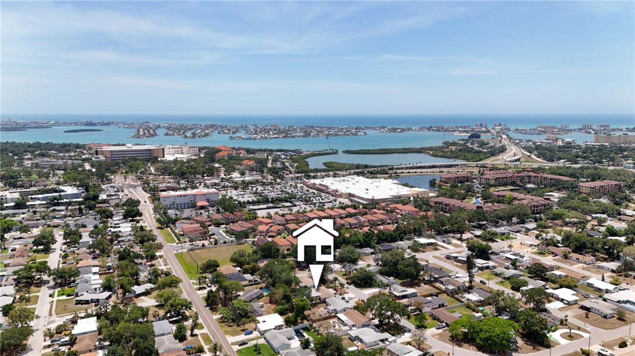 5135 101st Street N, Saint Petersburg, FL 33708 Photo