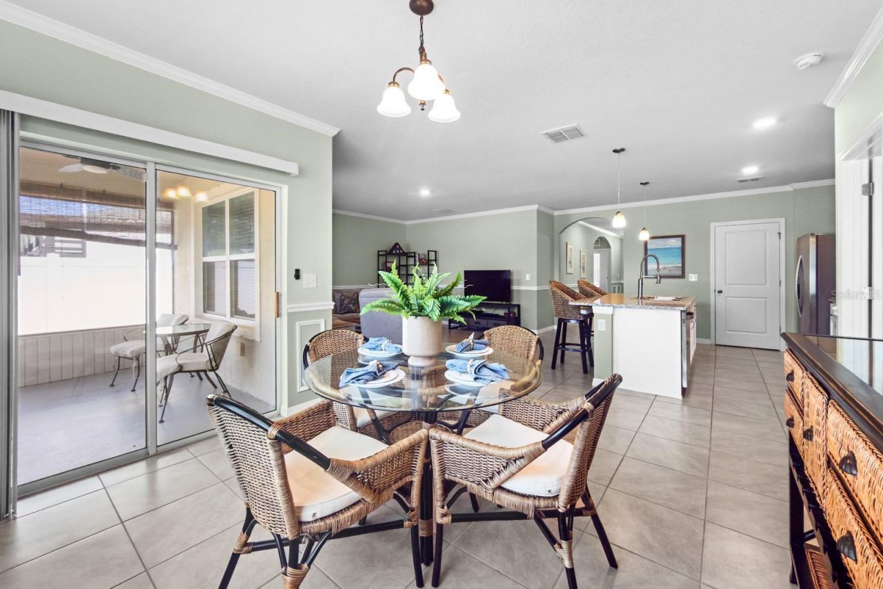 2411 Mizner Bay Avenue, Bradenton, FL 34208 Photo