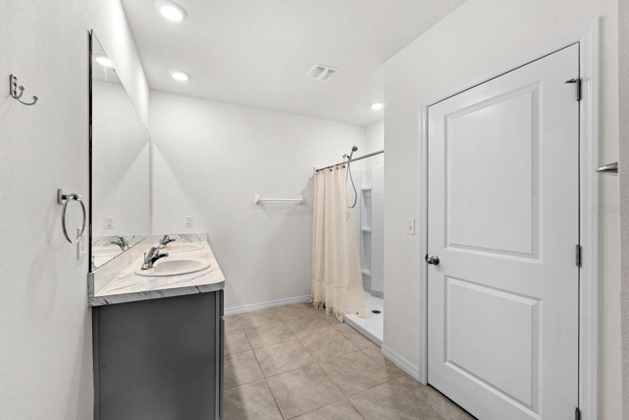 2411 Mizner Bay Avenue, Bradenton, FL 34208 Photo