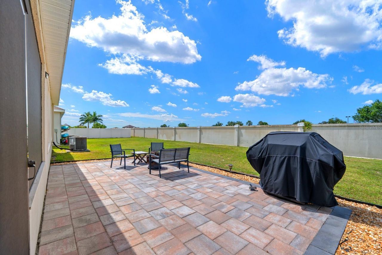 2411 Mizner Bay Avenue, Bradenton, FL 34208 Photo