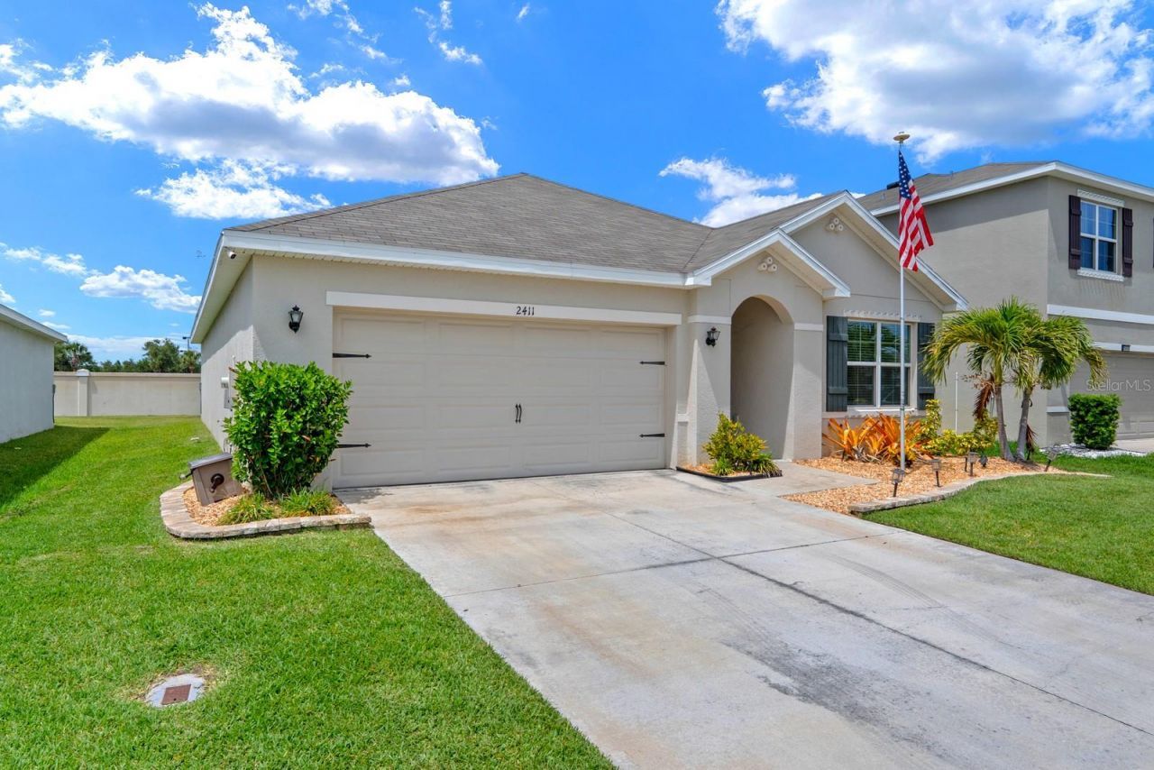 2411 Mizner Bay Avenue, Bradenton, FL 34208 Photo