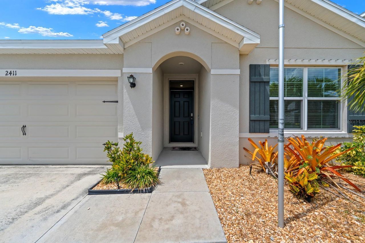 2411 Mizner Bay Avenue, Bradenton, FL 34208 Photo