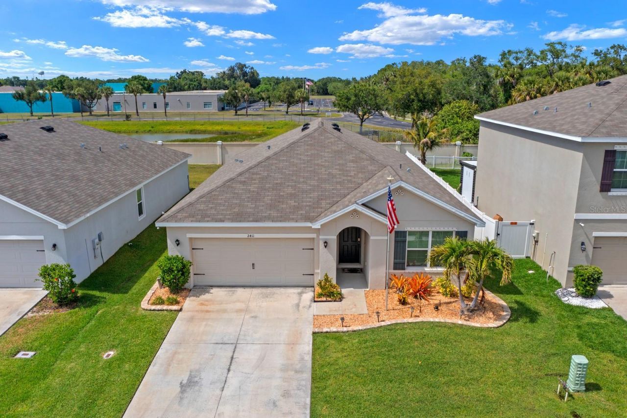 2411 Mizner Bay Avenue, Bradenton, FL 34208 Photo