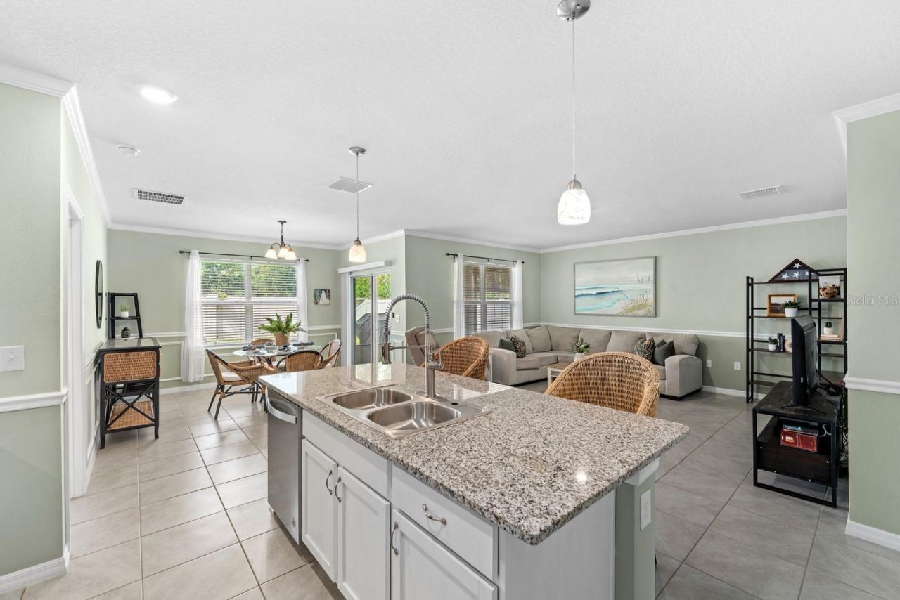 2411 Mizner Bay Avenue, Bradenton, FL 34208 Photo