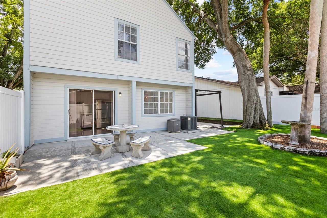 7608 Willow Park Drive, Temple Terrace, FL 33637 Photo
