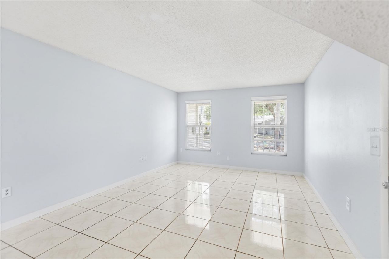 7608 Willow Park Drive, Temple Terrace, FL 33637 Photo