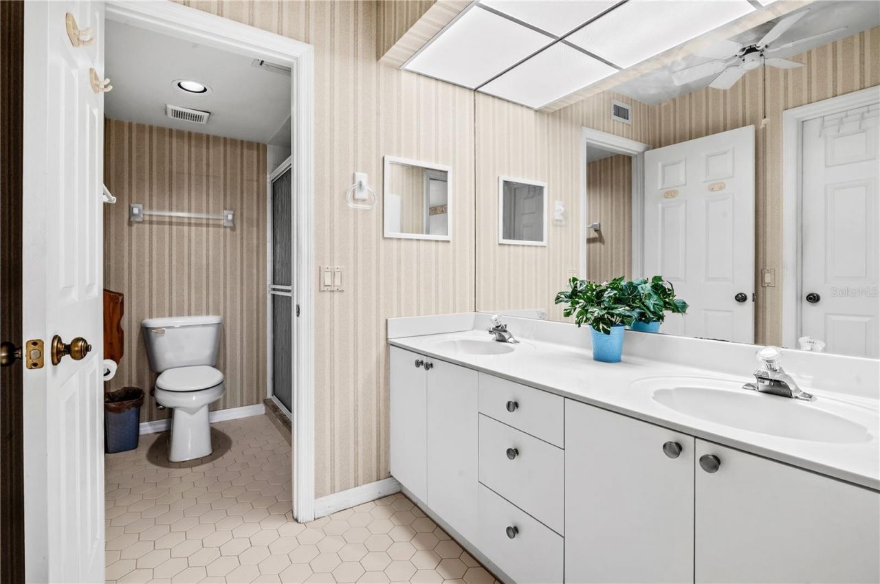 3640 Bal Harbor Boulevard, Unit 112, Punta Gorda, FL 33950 Photo