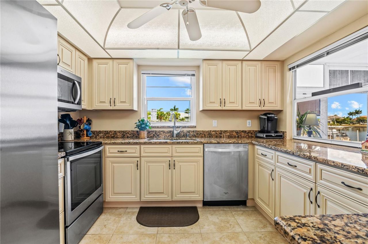 3640 Bal Harbor Boulevard, Unit 112, Punta Gorda, FL 33950 Photo