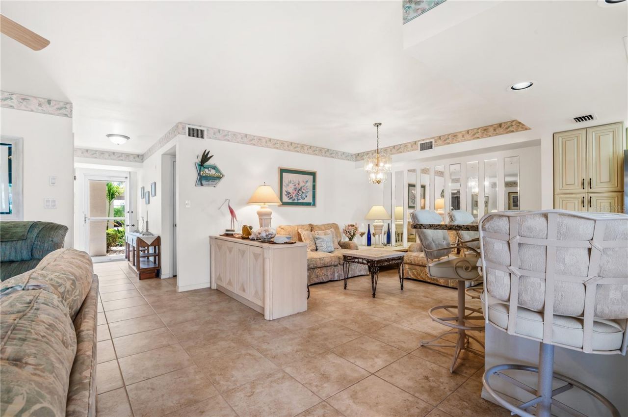 3640 Bal Harbor Boulevard, Unit 112, Punta Gorda, FL 33950 Photo