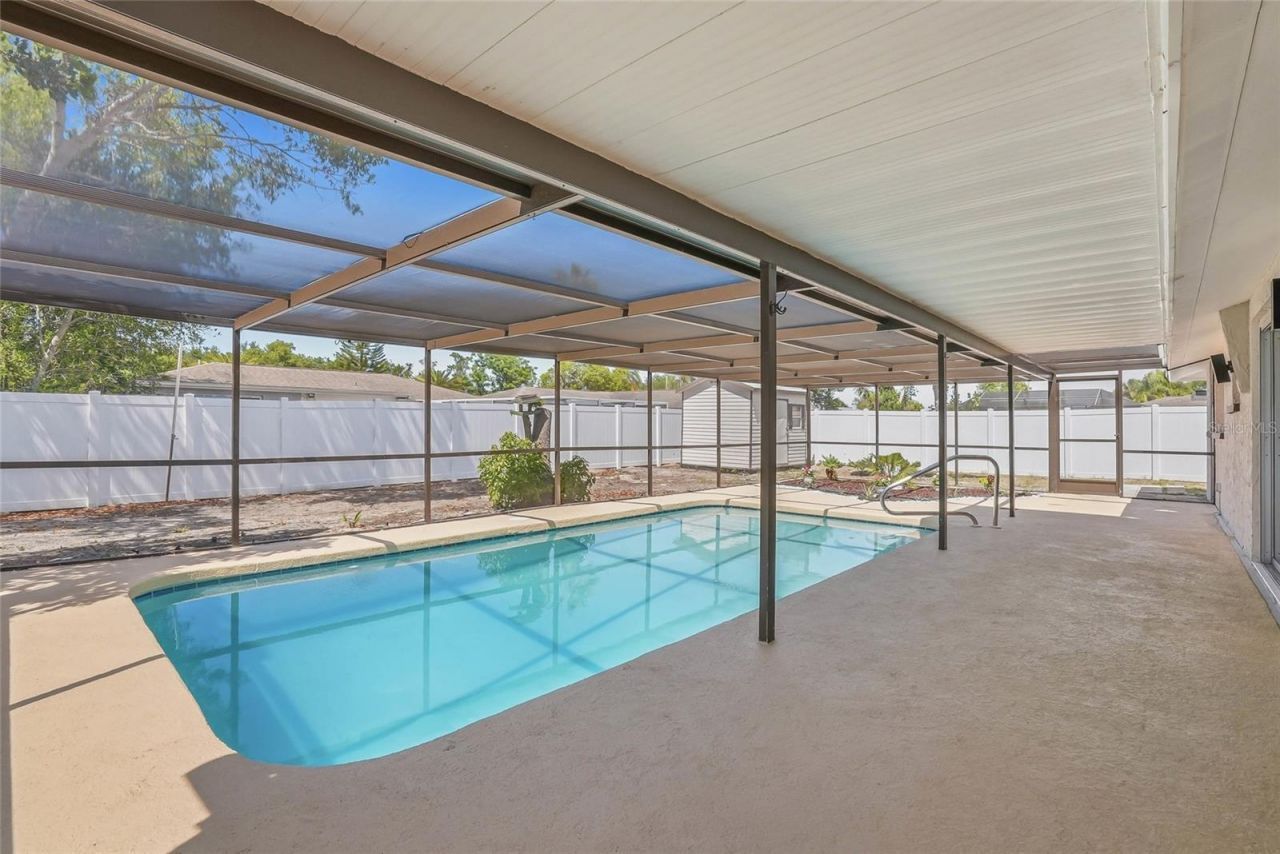 6643 Carnation Way, Port Richey, FL 34668 Photo