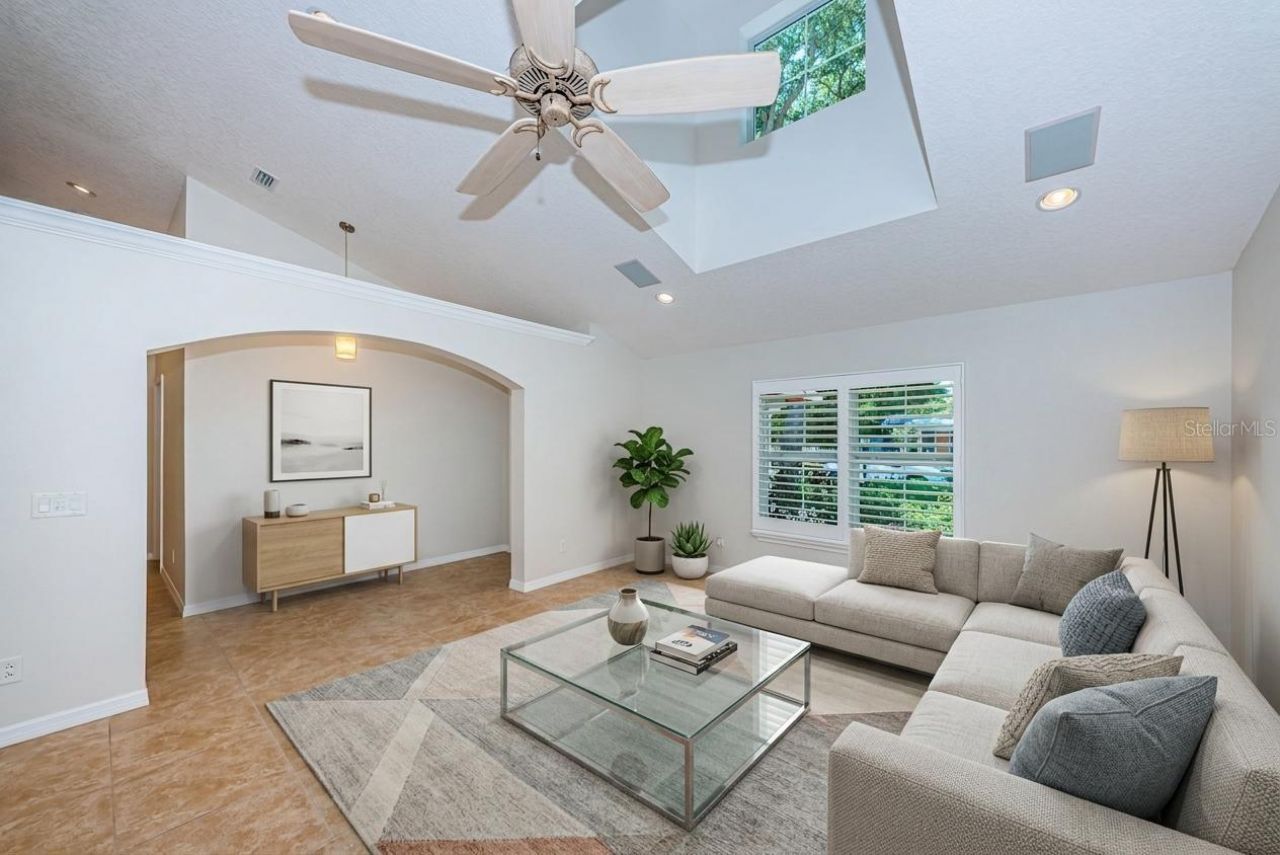 5119 21st Avenue N, Saint Petersburg, FL 33710 Photo