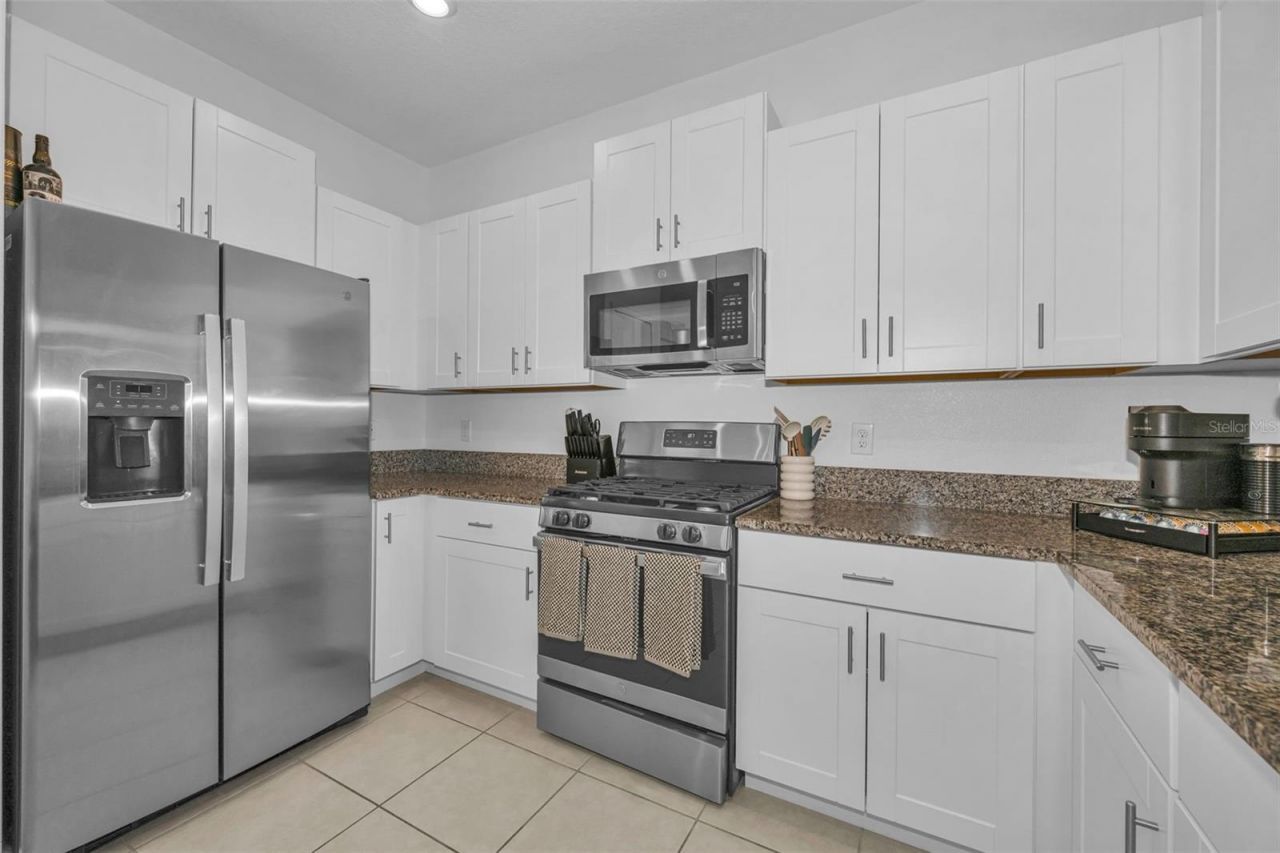 8291 Crescent Oaks Drive , New Port Richey, FL 34655 Photo