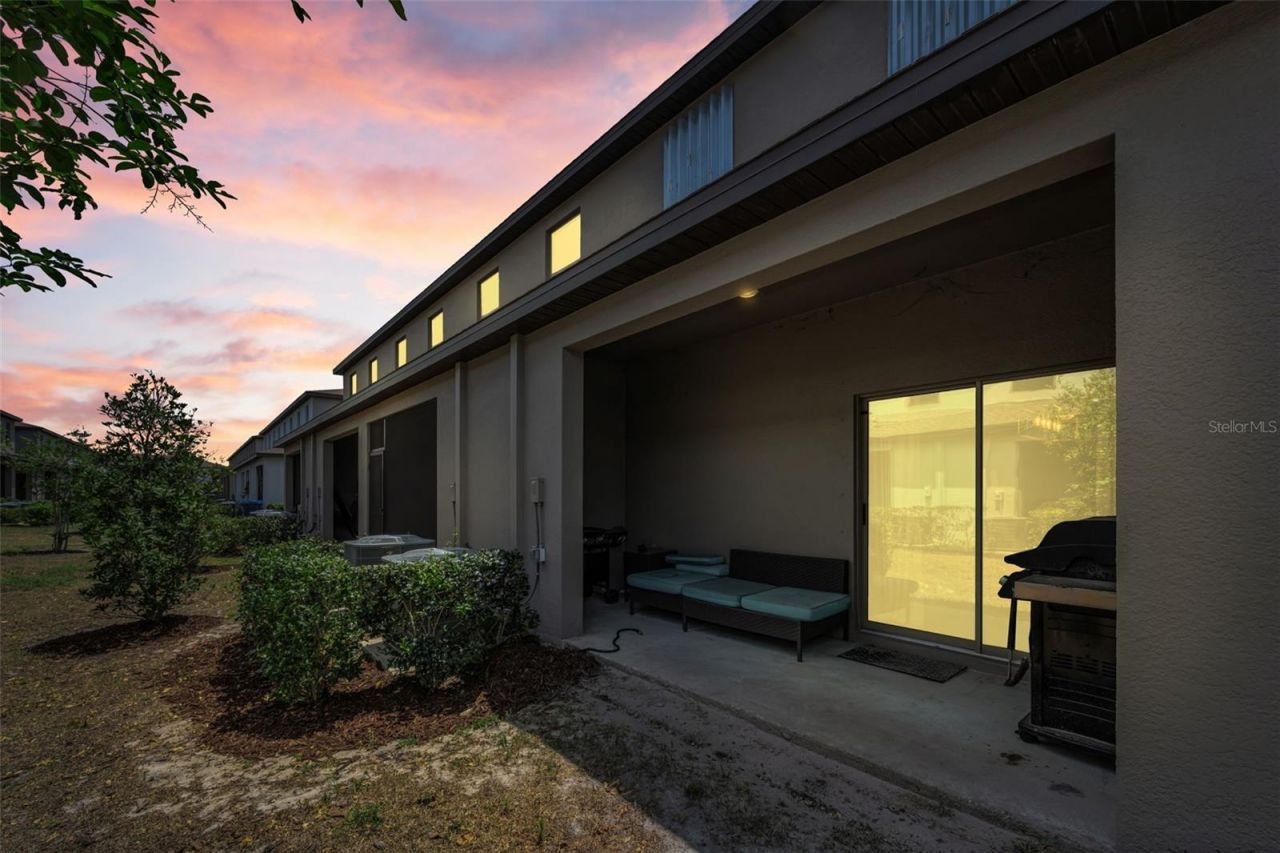 8291 Crescent Oaks Drive , New Port Richey, FL 34655 Photo