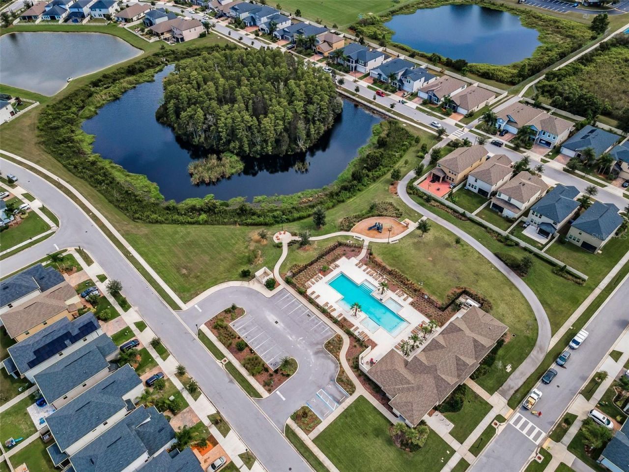 8291 Crescent Oaks Drive , New Port Richey, FL 34655 Photo