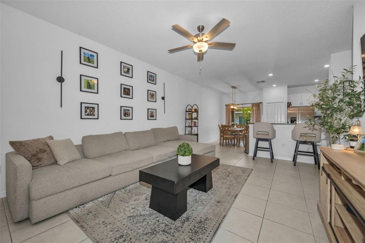 8291 Crescent Oaks Drive , New Port Richey, FL 34655 Photo