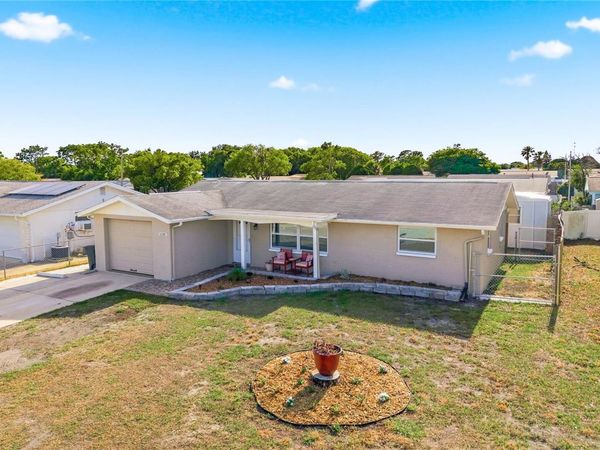 11205 GLOVER ROAD , PORT RICHEY, FL 34668