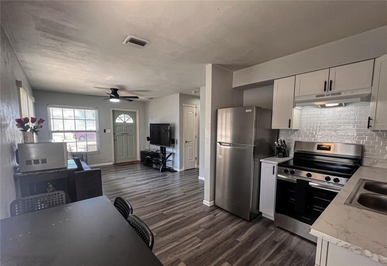 772 71st Avenue N, Saint Petersburg, FL 33702 Photo