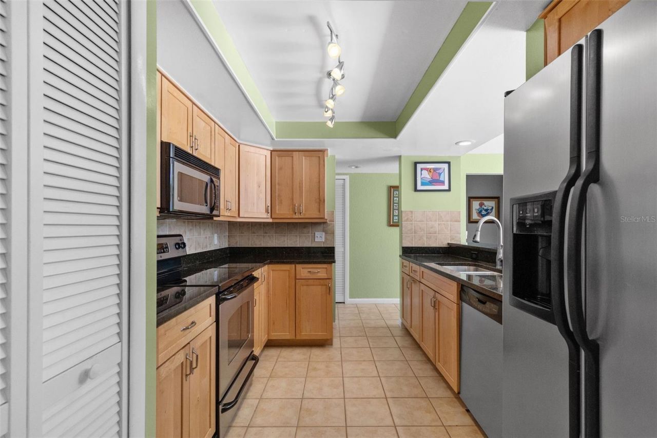7775 132nd Way, Seminole, FL 33776 Photo